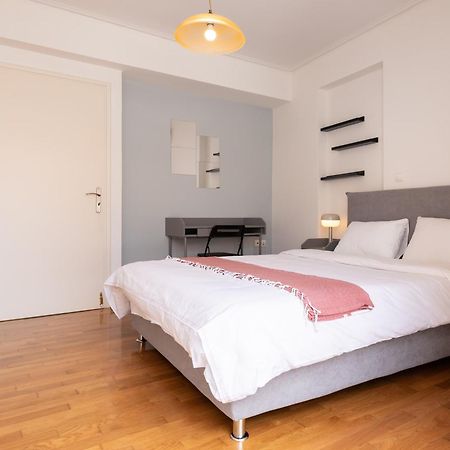 Athens Retreat 1-Bdr Apt Close To Metro Station Apartment Exterior photo