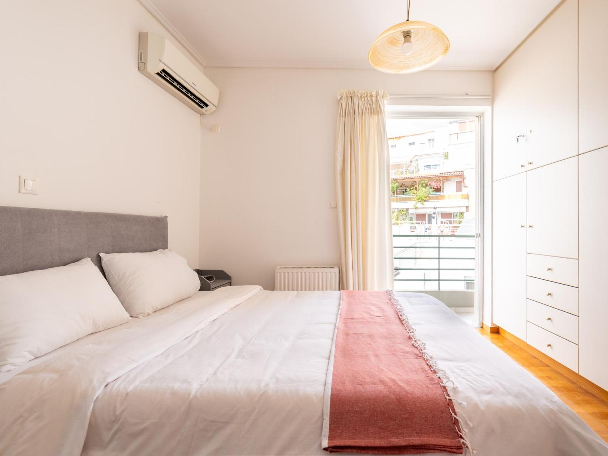 Athens Retreat 1-Bdr Apt Close To Metro Station Apartment Exterior photo